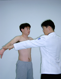 견관절의 외전 근력 검사