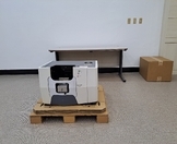 분석장비 기증받았습니다.