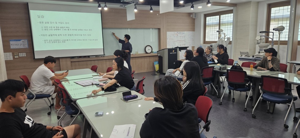 하이엔드 08.22 (10).jpg